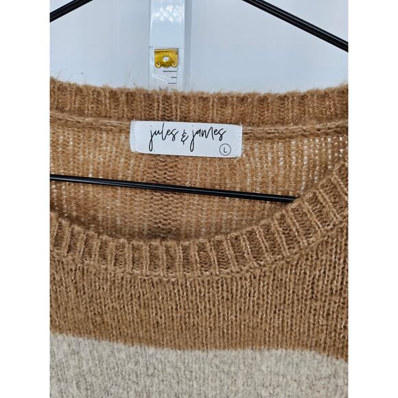 Jules and James Womens Sz L Crew Neck Sweater Fuzzy Striped Beige Neutral Tones - Picture 2 of 4